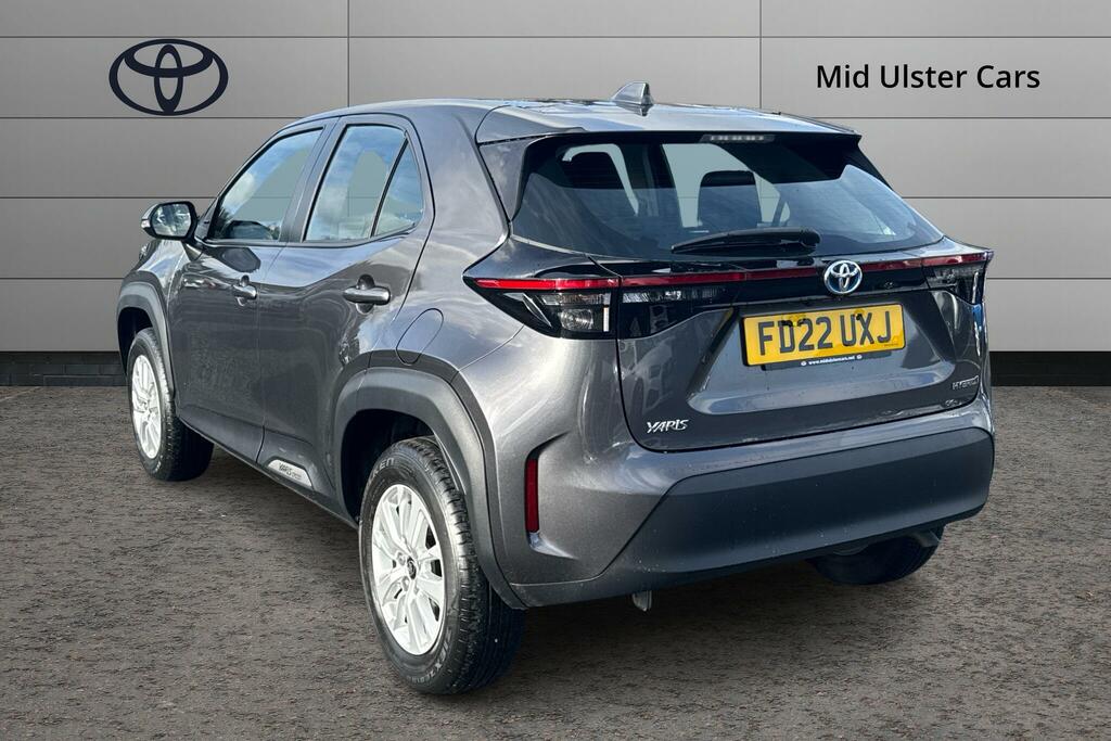 Toyota Yaris Cross 1.5 Hybrid Icon Cvt FD22UXJ Grey #4