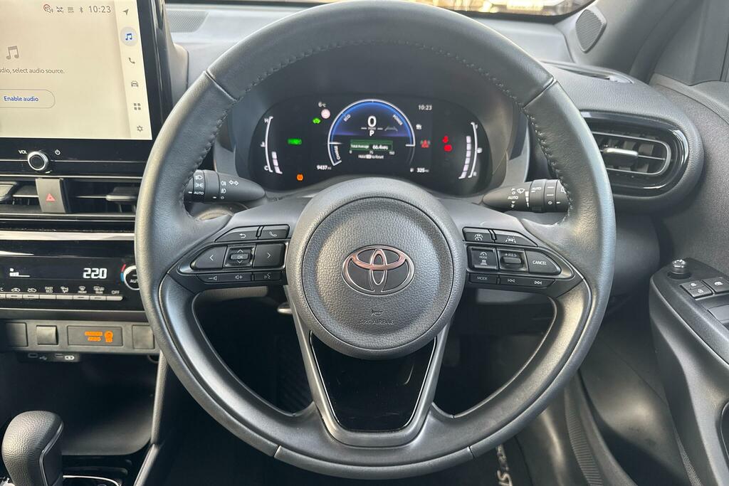 Toyota Yaris Cross 1.5 Hybrid Design Cvt FE25ZXN Black #6