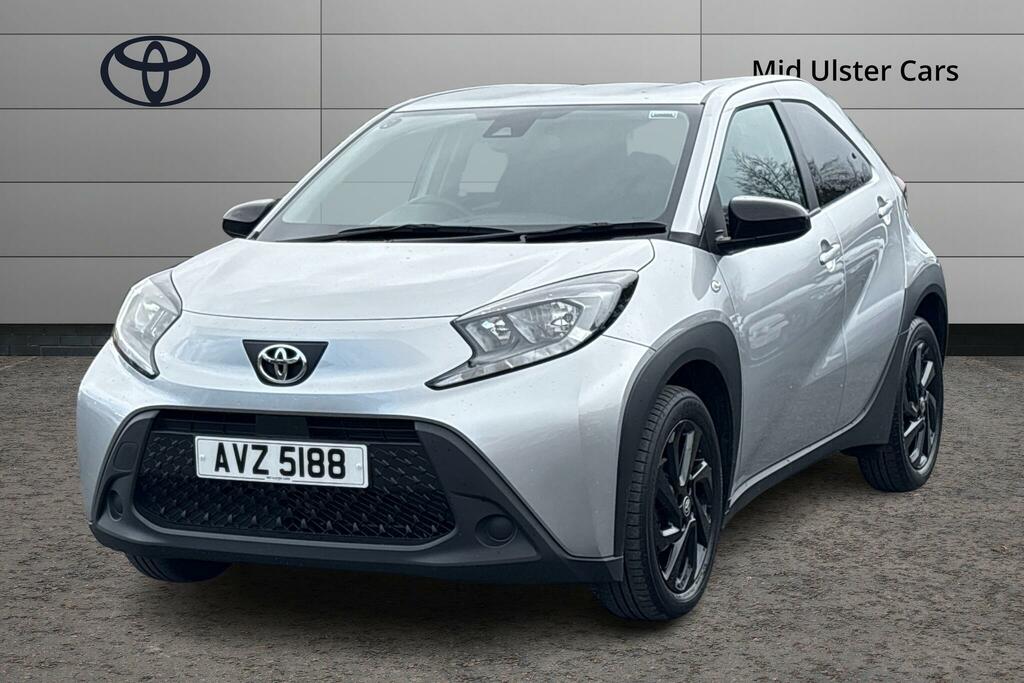 Toyota Aygo X 1.0 Vvt-i Pure AVZ5188 Silver #3