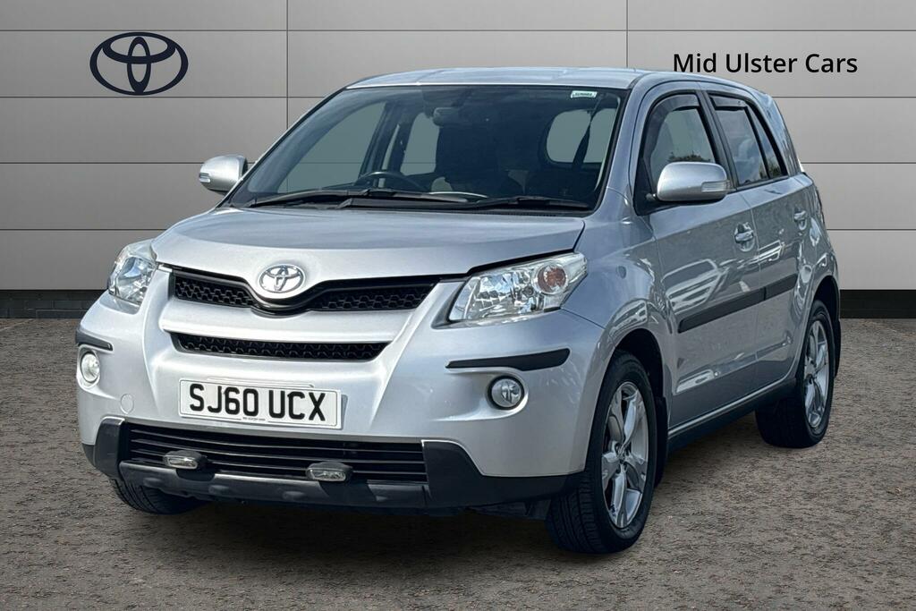 Toyota Urban Cruiser 1.4 D-4d 4Wd Silver #3