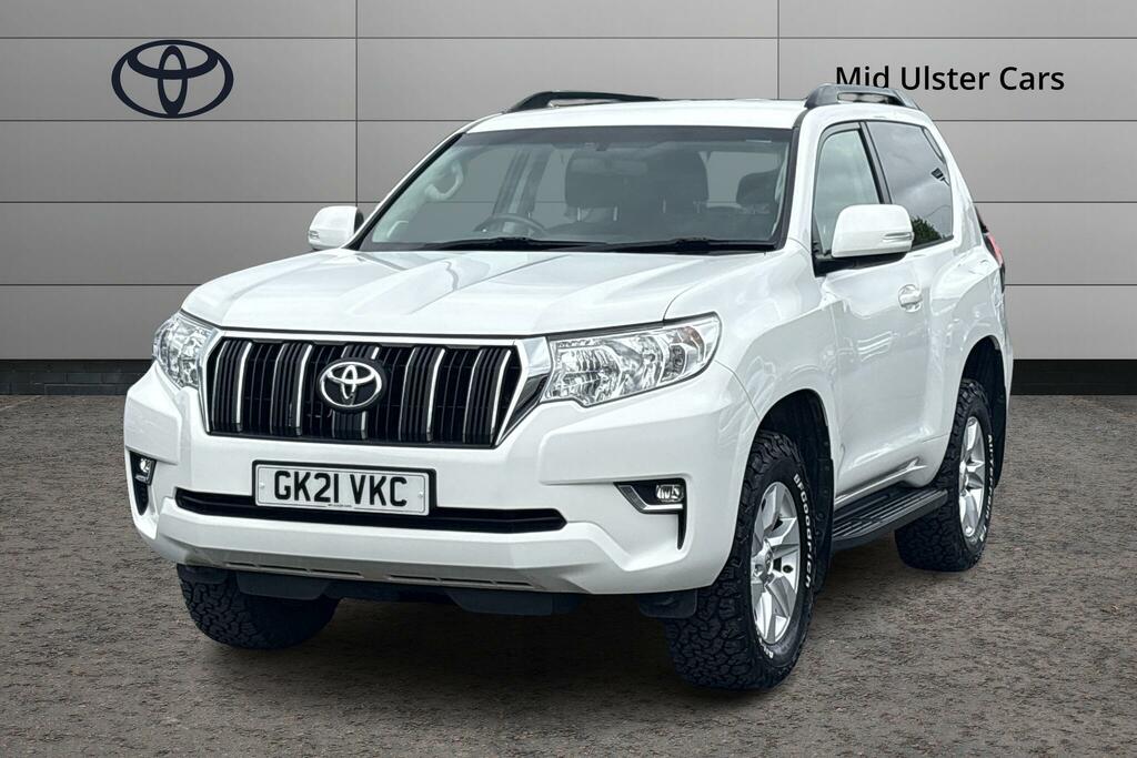 Toyota Land Cruiser 2.8 D-4d 204 Active 5 Seats White #3
