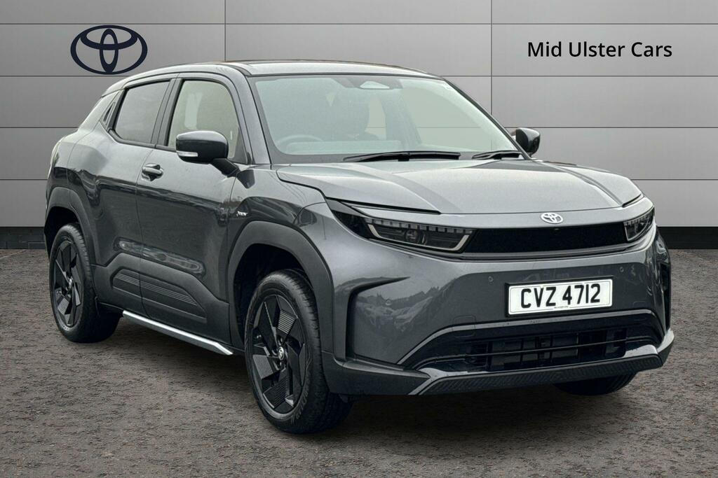 Toyota Urban Cruiser 128Kw Design 61Kwh Grey
