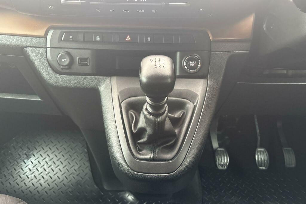 Toyota Proace Verso D-4d L2 Shuttle White #10