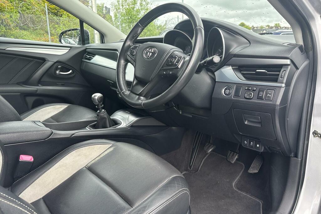 Toyota Avensis 2.0D Business Edition Plus Silver #5