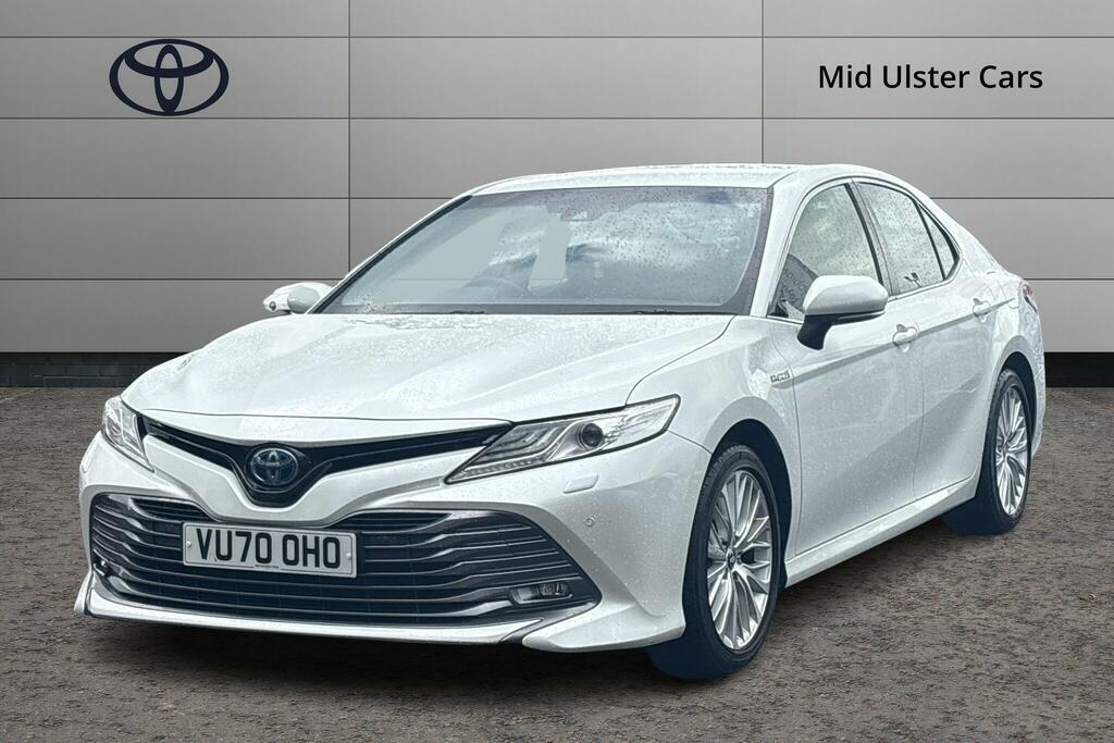 Toyota Camry 2.5 Vvt-i Hybrid Excel Cvt VU70OHO White #3