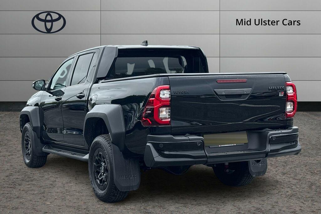 Toyota HILUX Hilux Gr Sport D-4d 4Wd D FD25KAO Black #4
