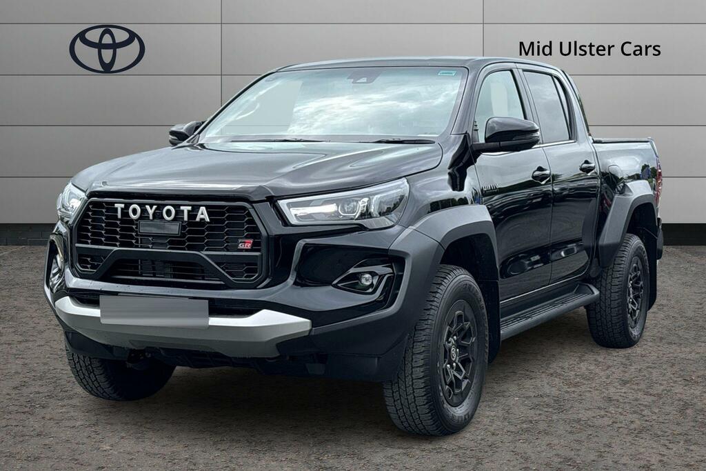 Toyota HILUX Hilux Gr Sport D-4d 4Wd D FD25KAO Black #3