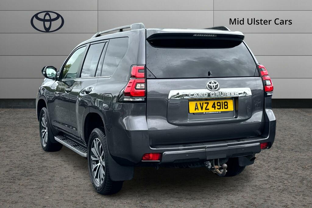 Toyota Land Cruiser 2.8 D-4d 204 Invincible 7 Seats AVZ4918 Grey #4
