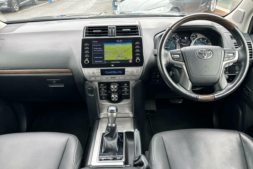 Toyota Land Cruiser 2.8 D-4d 204 Invincible 7 Seats AVZ4918 Grey #5