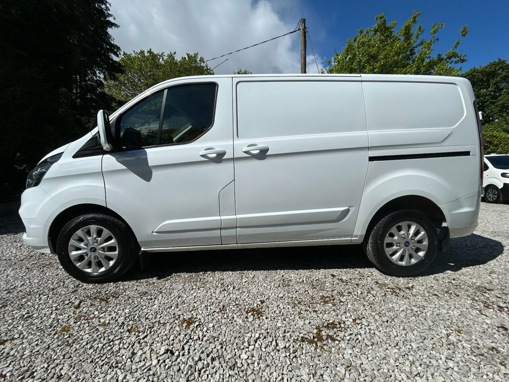 Ford Transit Custom 2L Limited HN71UJB White #3