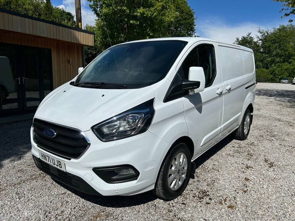 Ford Transit Custom 2L Limited White
