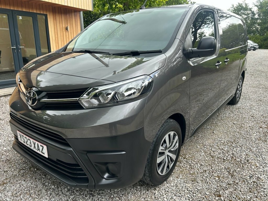 Toyota PROACE 1.5L Active 6Dr Grey