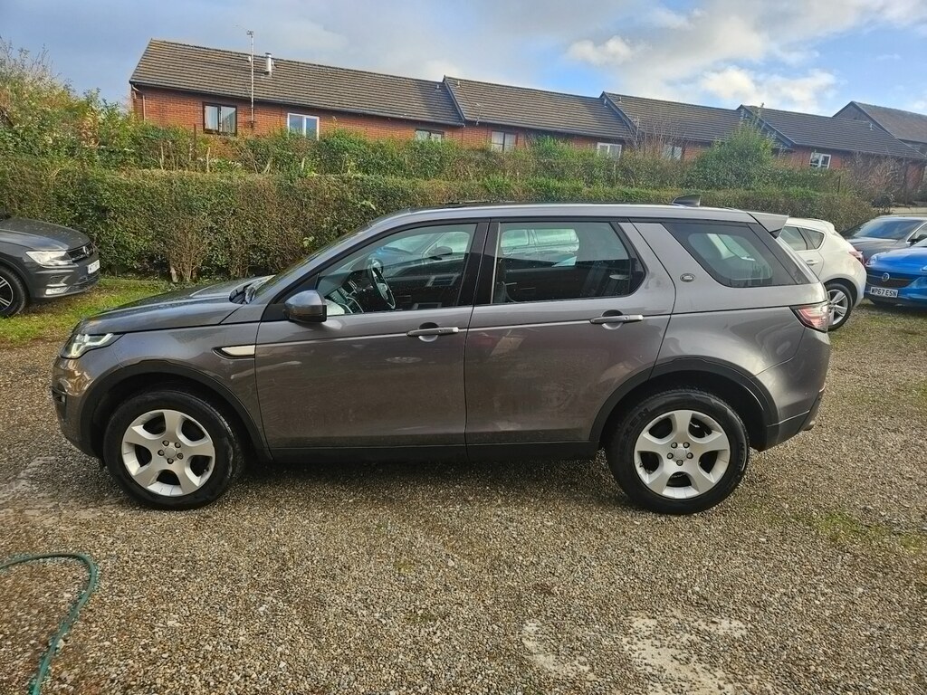 Land Rover Discovery Sport 2.0 Td4 Hse 5 Seat SJ17GXN Grey #4