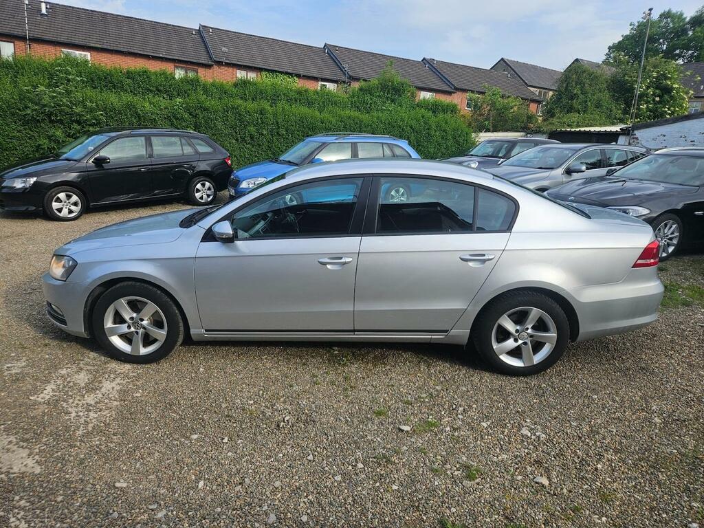 Volkswagen Passat 1.6 Tdi Bluemotion Tech S Silver #4