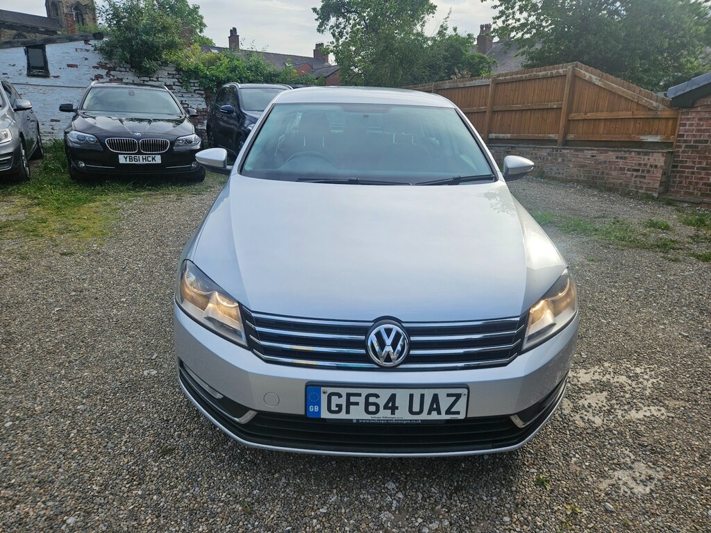 Volkswagen Passat 1.6 Tdi Bluemotion Tech S Silver #2