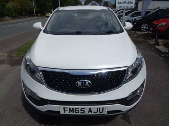 Kia Sportage 1.6 Gdi Ecodynamics 1 Suv 2Wd Eu FM65AJU White #3