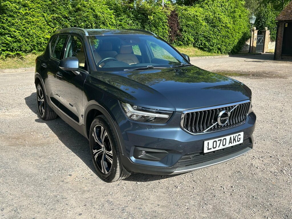 Volvo XC40 2.0 B4 Mhev Inscription Pro Euro 6 Ss Blue
