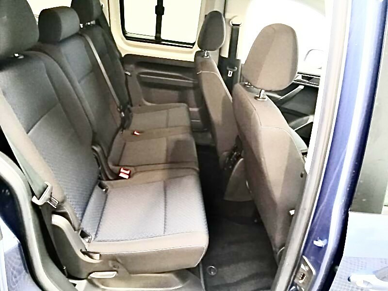 Volkswagen Caddy Maxi Life Mpv 2.0 Tdi 201969 Blue #5