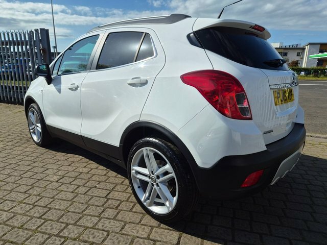 Vauxhall Mokka Cdti Limited Edition Suv PJ15VDF White #4