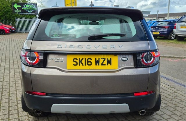 Land Rover Discovery Sport Td4 Hse Suv SK16WZM Brown #5
