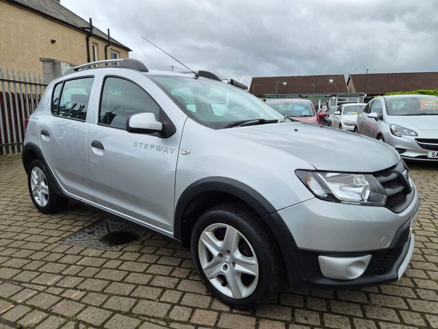 Dacia Sandero Stepway Dci Ambiance Hatchback Silver