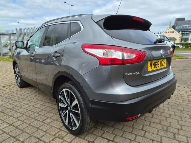 Nissan Qashqai Dci Tekna Suv VN66HZH Grey #4