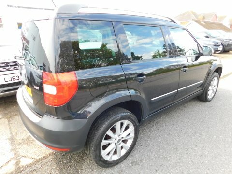 Skoda Yeti Urban Tsi RJ12OTK Black #4