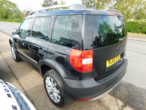 Skoda Yeti Urban Tsi RJ12OTK Black #6