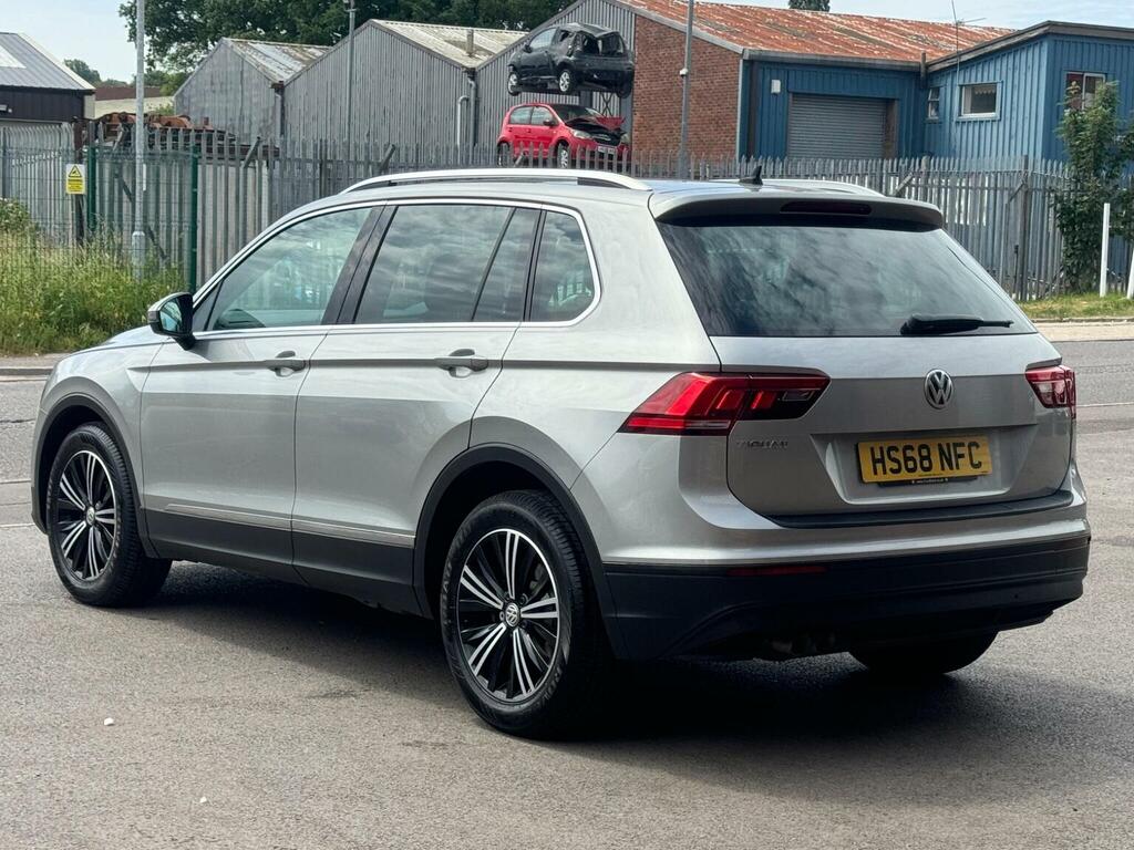Volkswagen Tiguan 2.0 Tdi Se Navigation Euro 6 Ss HS68NFC Silver #6