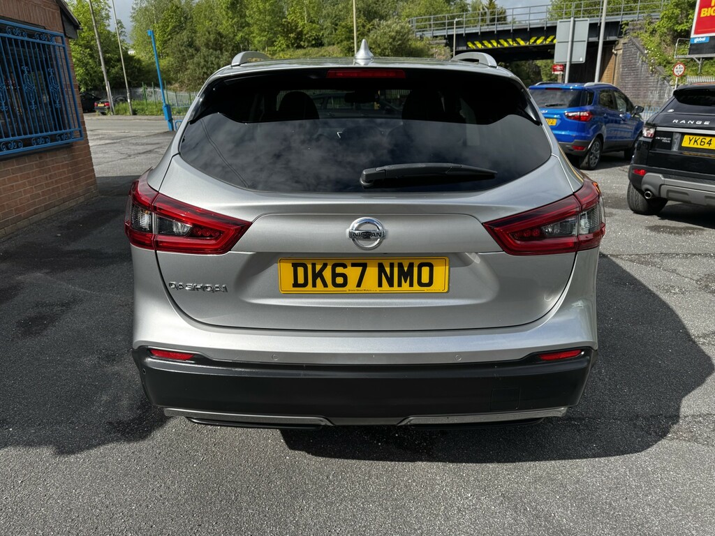 Nissan Qashqai 1.2 Dig-t N-connecta 2017 DK67NMO Silver #4