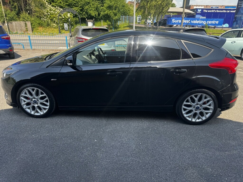 Ford Focus 1.0 T Ecoboost St-line 2017 LP17ELU Black #2
