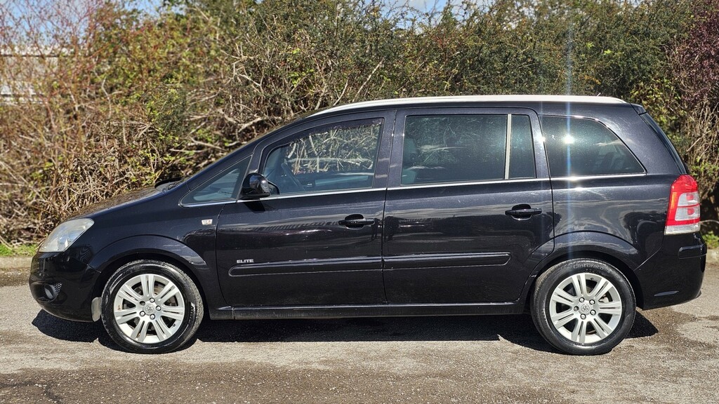 Vauxhall Zafira 1.9 Cdti Elite Black #5