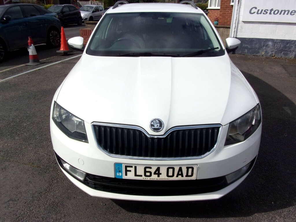 Skoda Octavia 1.6 Tdi Se Business Greenline III White #2