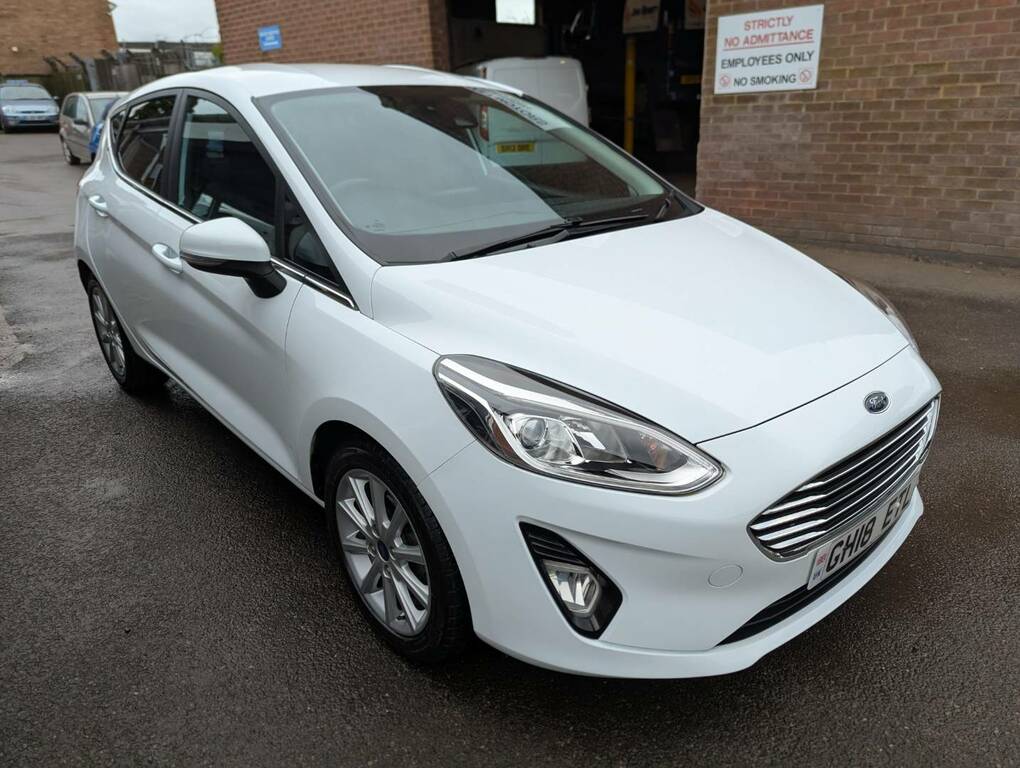 Ford Fiesta 1.0 Ecoboost Titanium White
