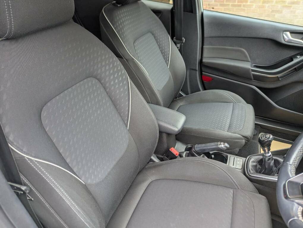 Ford Fiesta 1.0 Ecoboost Titanium White #6