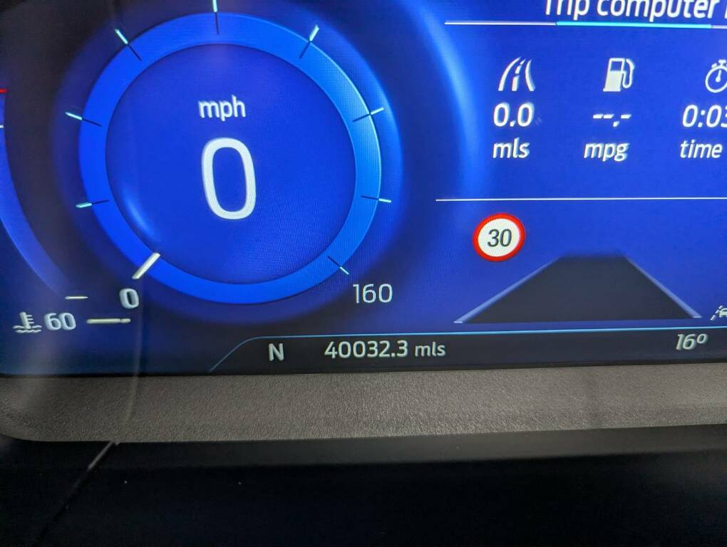 Ford Kuga 1.5 Ecoblue St-line X Edition Silver #4