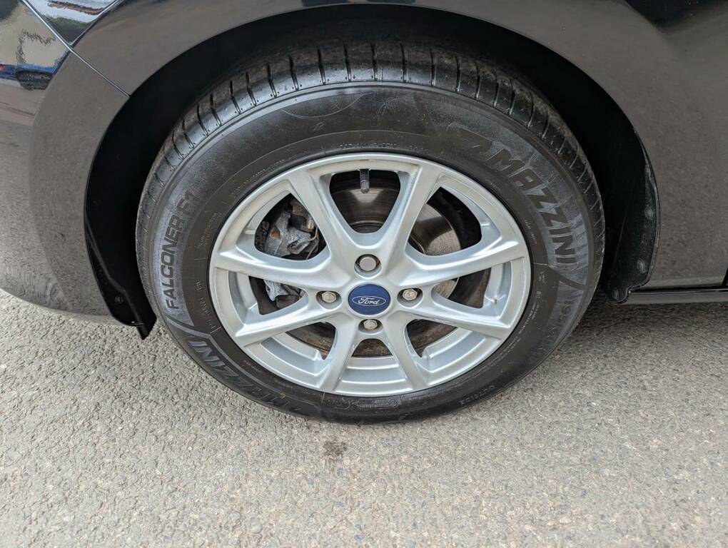 Ford Fiesta 1.1 Zetec Black #3