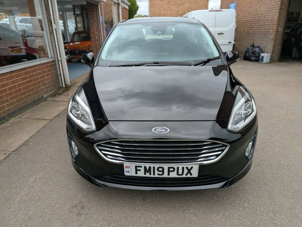 Ford Fiesta 1.1 Zetec Black #5