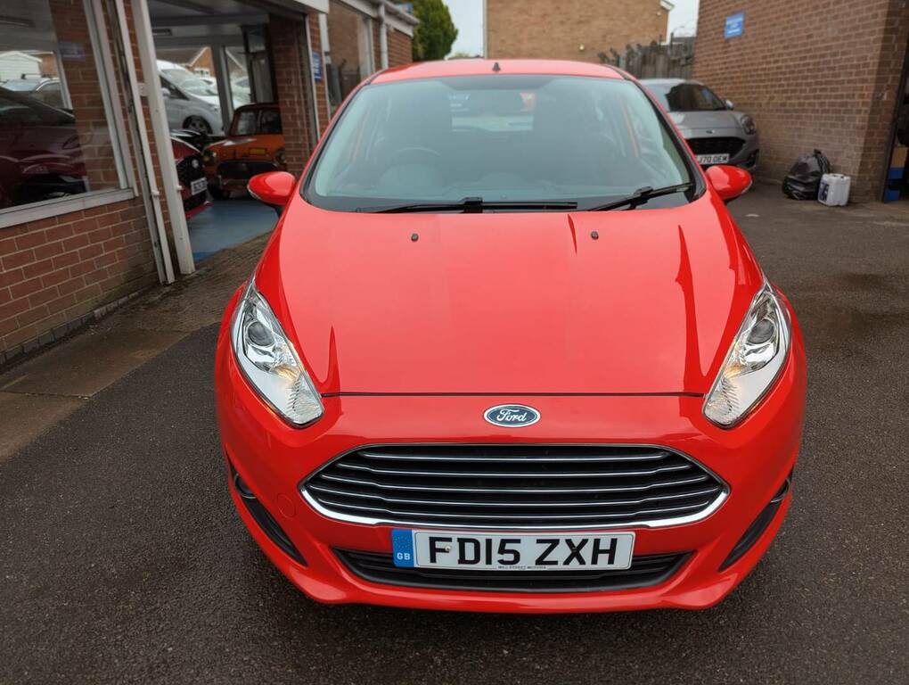 Ford Fiesta 1.25 82 Zetec Red #2
