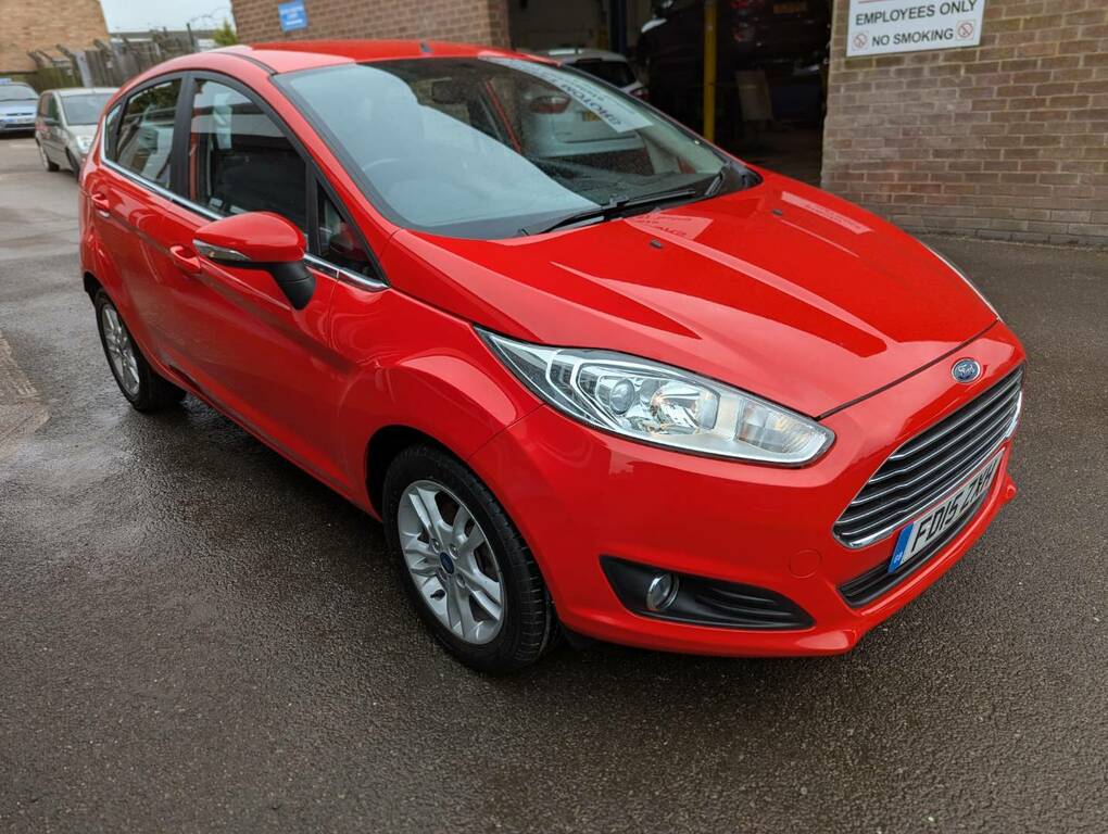 Ford Fiesta 1.25 82 Zetec Red #3