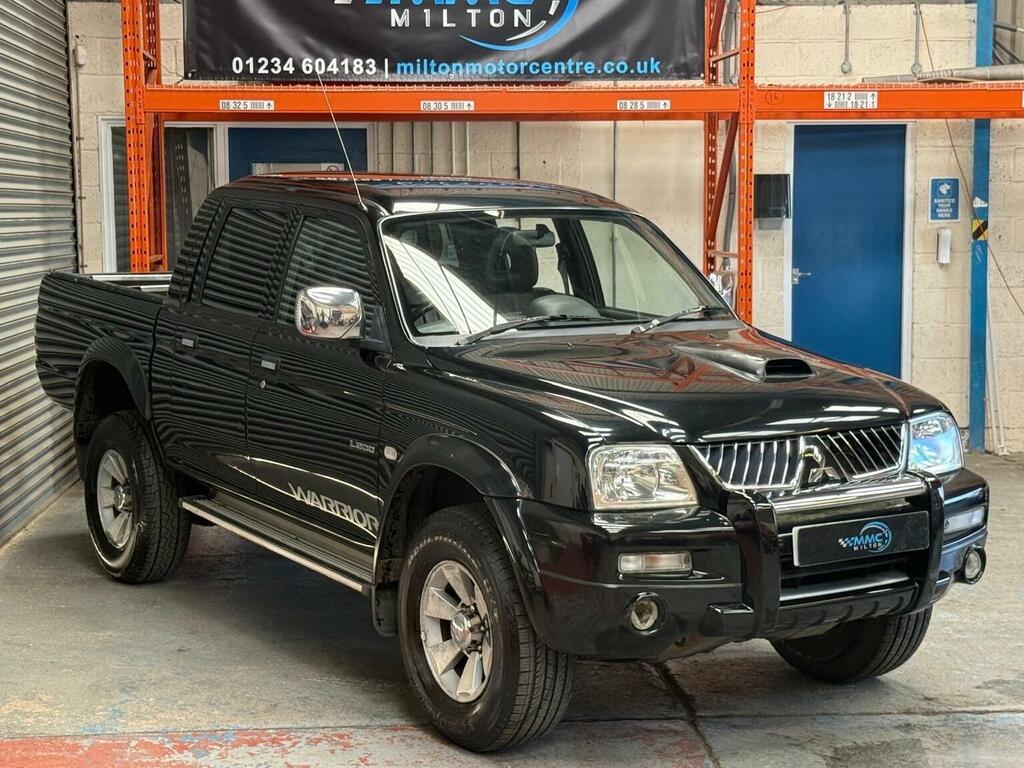 Mitsubishi L200 4Wd Lwb Black #2