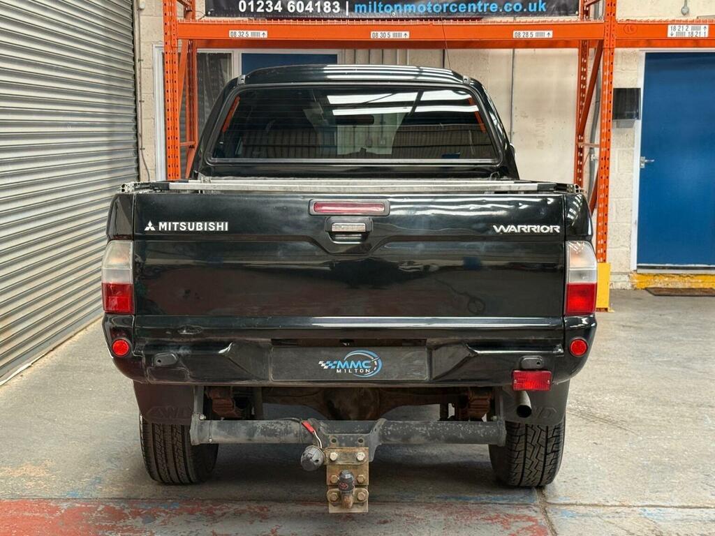 Mitsubishi L200 4Wd Lwb Black #9