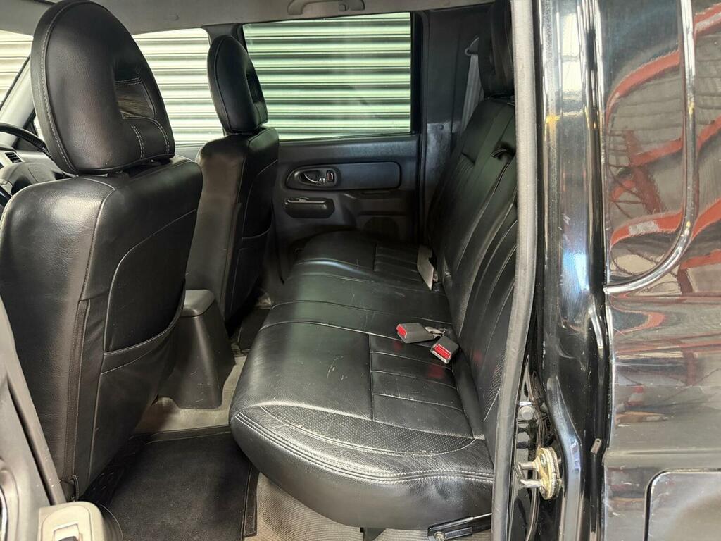 Mitsubishi L200 4Wd Lwb Black #22