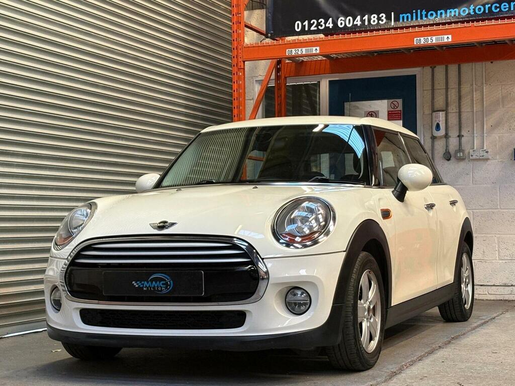Mini Hatch Hatchback 1.5 Cooper Euro 6 Ss 201515 WN15KHA White #5