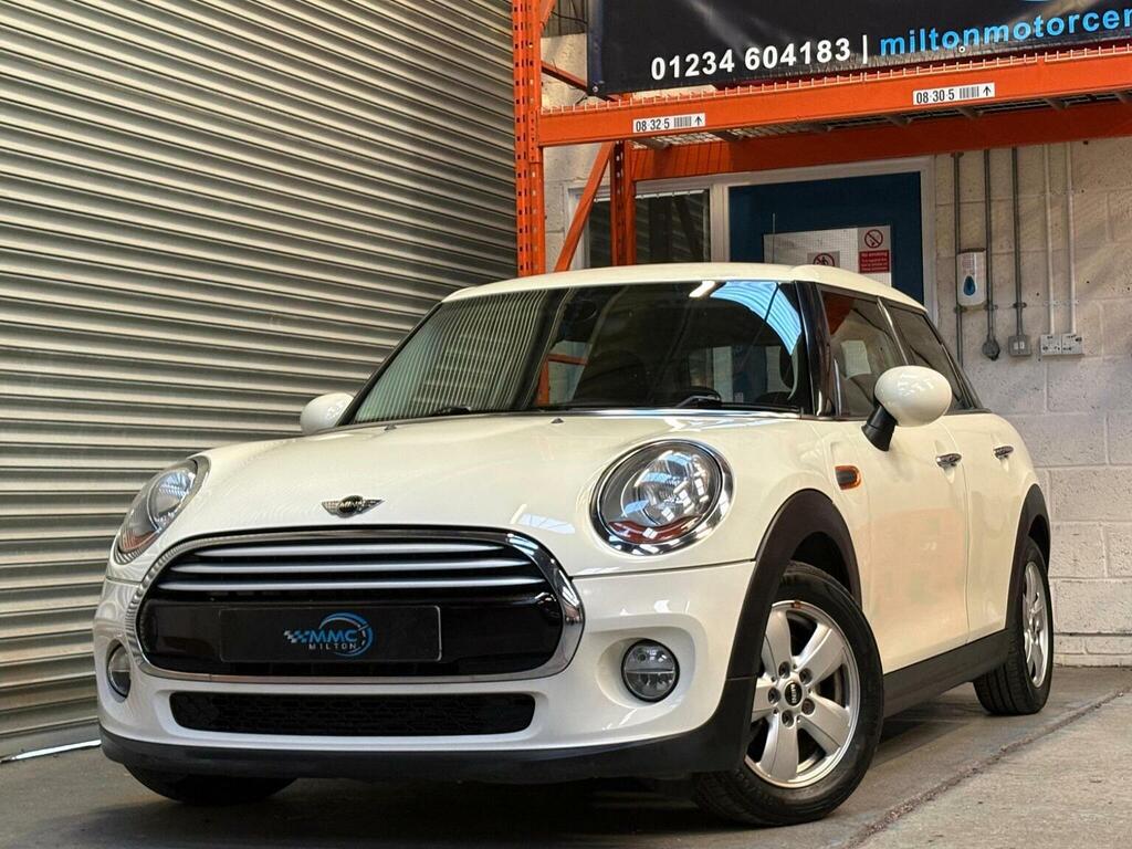 Mini Hatch Hatchback 1.5 Cooper Euro 6 Ss 201515 WN15KHA White #6