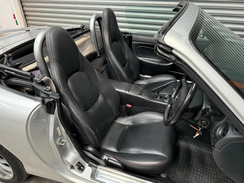Mazda MX-5 Black #32