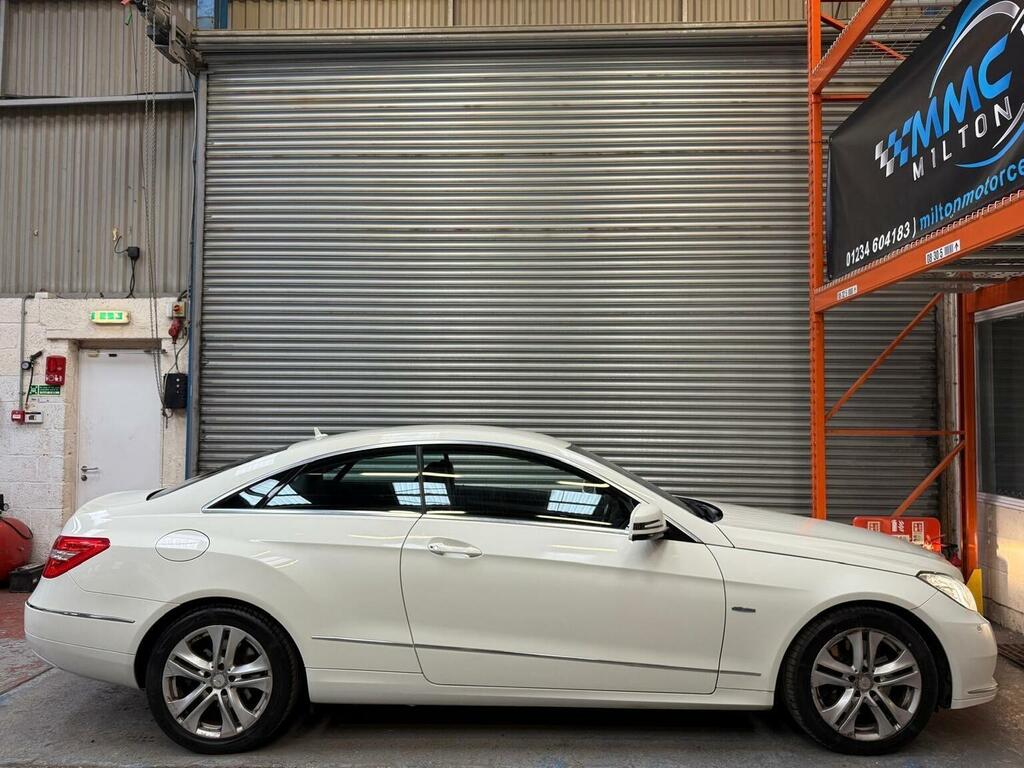 Mercedes-Benz E Class Coupe 2.1 E250 Cdi Blueefficiency Se G-tronic Eur RV12CVY White #6