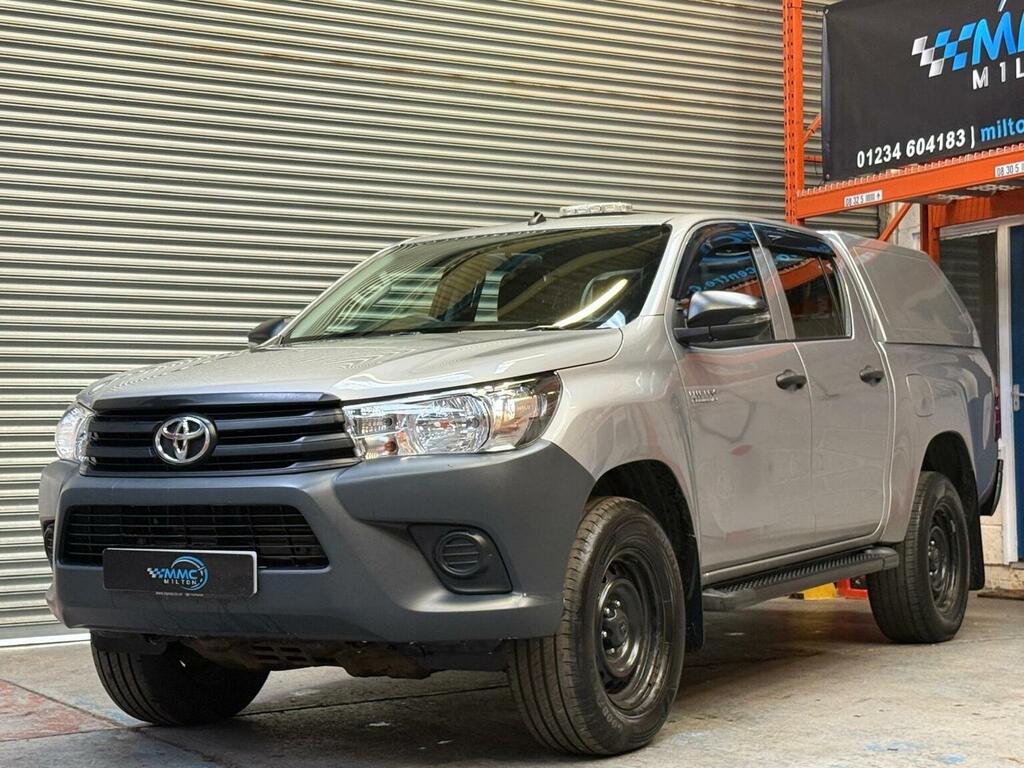 Toyota HILUX Pickup 2.4 D-4d Active 4Wd Euro 6 3.5T 2020 FE20KUV Silver #6