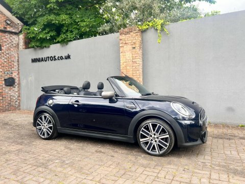 Mini Convertible 2.0 Cooper S Black