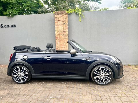 Mini Convertible 2.0 Cooper S YJ23ABM Black #4
